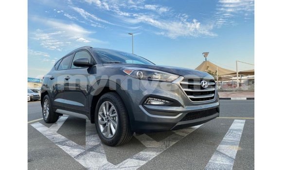 သွင်းကုန် Hyundai Tucson White ကား Import - Dubai Ayeyarwady သွင်းကုန် Hyundai Tucson White ကား Import - Dubai Ayeyarwady