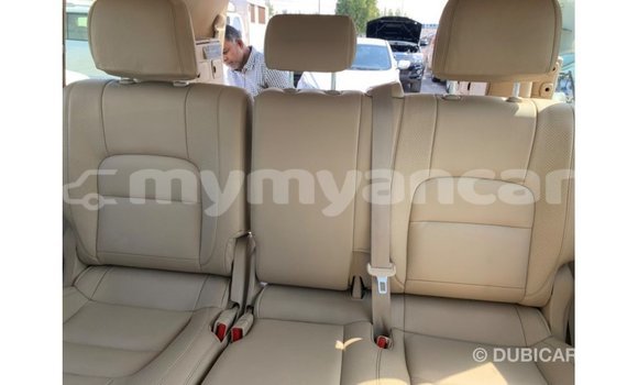 Acheter Import Voiture Toyota Land Cruiser Blanc à Import - Dubai, #<Region:0x000000000c5121b8> Acheter Import Voiture Toyota Land Cruiser Blanc à Import - Dubai, #<Region:0x000000000c5121b8>