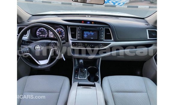 Acheter Import Voiture Toyota Highlander Blanc à Import - Dubai, #<Region:0x000000000c5121b8> Acheter Import Voiture Toyota Highlander Blanc à Import - Dubai, #<Region:0x000000000c5121b8>