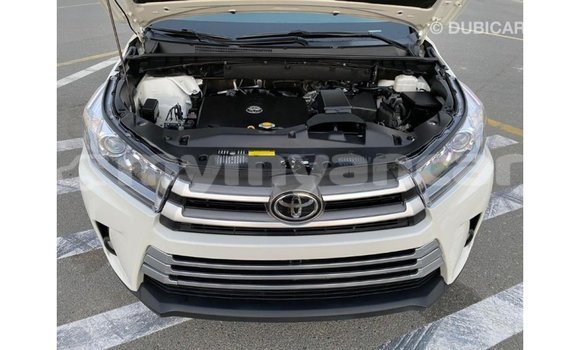 Acheter Import Voiture Toyota Highlander Blanc à Import - Dubai, #<Region:0x000000000c5121b8> Acheter Import Voiture Toyota Highlander Blanc à Import - Dubai, #<Region:0x000000000c5121b8>