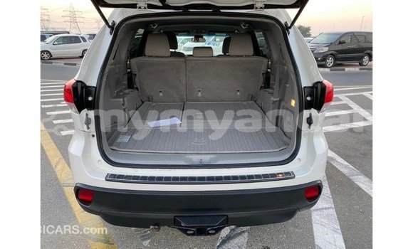 Acheter Import Voiture Toyota Highlander Blanc à Import - Dubai, #<Region:0x000000000c5121b8> Acheter Import Voiture Toyota Highlander Blanc à Import - Dubai, #<Region:0x000000000c5121b8>