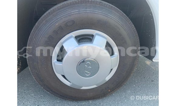 Buy Import Hyundai Accent White Car in Import - Dubai in Ayeyarwady Buy Import Hyundai Accent White Car in Import - Dubai in Ayeyarwady