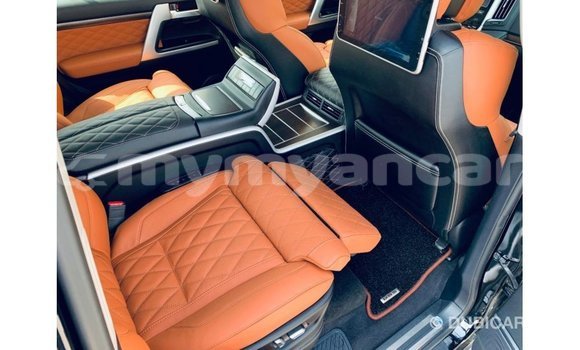 Buy Import Toyota Land Cruiser Black Car in Import - Dubai in Ayeyarwady Buy Import Toyota Land Cruiser Black Car in Import - Dubai in Ayeyarwady