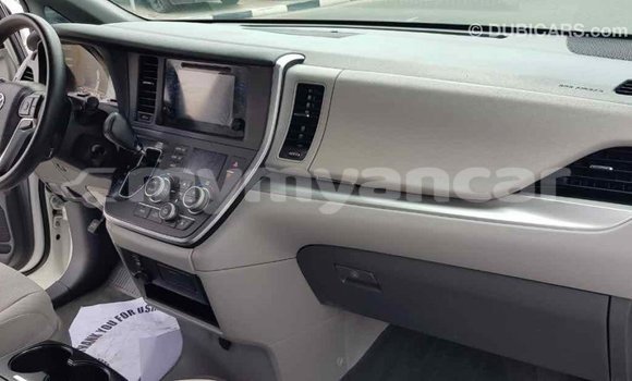 Buy Import Toyota Sienna White Car in Import - Dubai in Ayeyarwady Buy Import Toyota Sienna White Car in Import - Dubai in Ayeyarwady