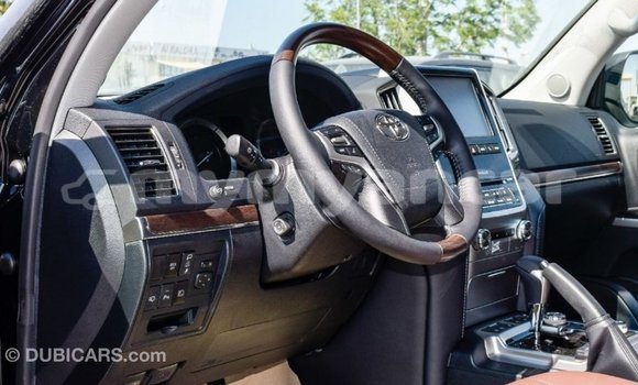 Buy Import Toyota Land Cruiser Black Car in Import - Dubai in Ayeyarwady Buy Import Toyota Land Cruiser Black Car in Import - Dubai in Ayeyarwady