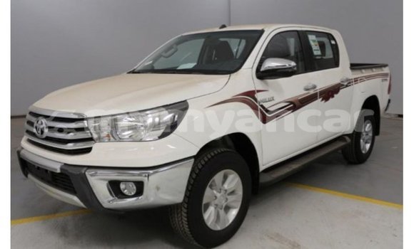 Buy Import Toyota Hilux White Car in Import - Dubai in Ayeyarwady Buy Import Toyota Hilux White Car in Import - Dubai in Ayeyarwady