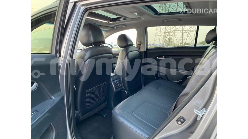 Big with watermark kia sportage ayeyarwady import dubai 1975