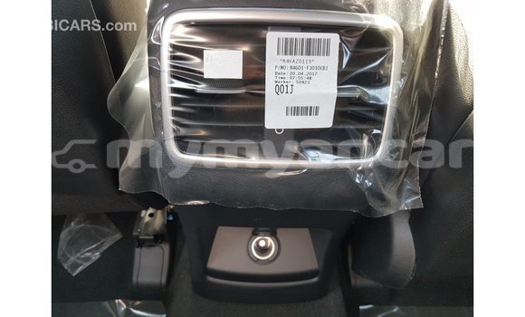 Buy Import Kia Sportage White Car in Import - Dubai in Ayeyarwady Buy Import Kia Sportage White Car in Import - Dubai in Ayeyarwady