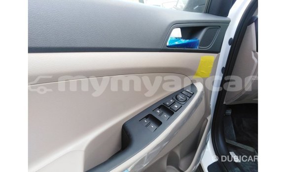 Buy Import Hyundai Tucson White Car in Import - Dubai in Ayeyarwady Buy Import Hyundai Tucson White Car in Import - Dubai in Ayeyarwady