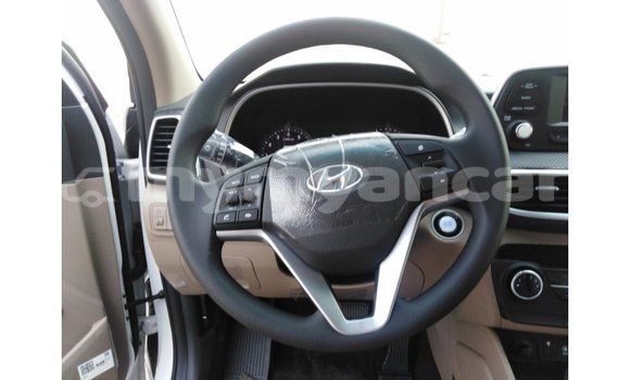 Buy Import Hyundai Tucson White Car in Import - Dubai in Ayeyarwady Buy Import Hyundai Tucson White Car in Import - Dubai in Ayeyarwady