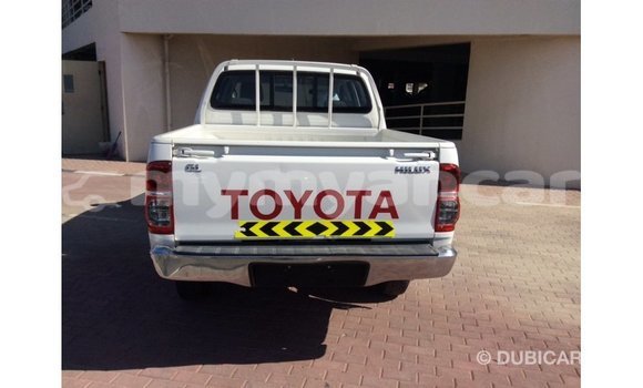 Buy Import Toyota Hilux White Car in Import - Dubai in Ayeyarwady Buy Import Toyota Hilux White Car in Import - Dubai in Ayeyarwady