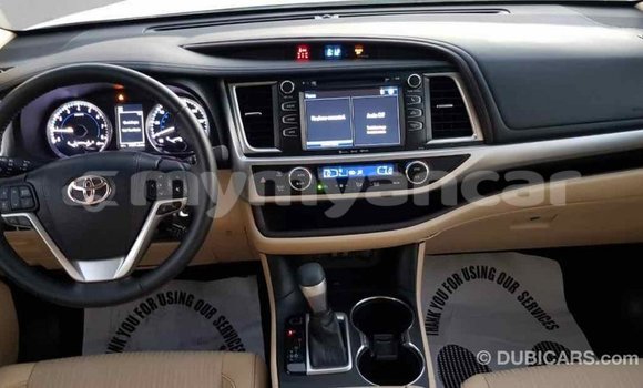 Acheter Import Voiture Toyota Highlander Blanc à Import - Dubai, #<Region:0x000000000c5121b8> Acheter Import Voiture Toyota Highlander Blanc à Import - Dubai, #<Region:0x000000000c5121b8>