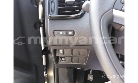 Buy Import Nissan Evalia Other Truck in Import - Dubai in Ayeyarwady Buy Import Nissan Evalia Other Truck in Import - Dubai in Ayeyarwady