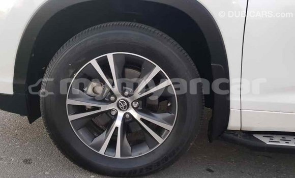 Acheter Import Voiture Toyota Highlander Blanc à Import - Dubai, #<Region:0x000000000c5121b8> Acheter Import Voiture Toyota Highlander Blanc à Import - Dubai, #<Region:0x000000000c5121b8>
