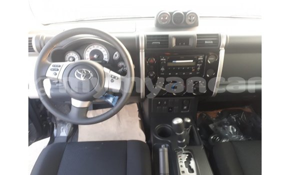 သွင်းကုန် Toyota FJ Cruiser Black ကား Import - Dubai Ayeyarwady သွင်းကုန် Toyota FJ Cruiser Black ကား Import - Dubai Ayeyarwady