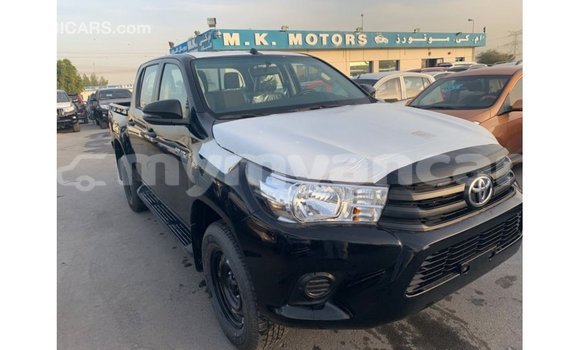 သွင်းကုန် Toyota Hilux Black ကား Import - Dubai Ayeyarwady သွင်းကုန် Toyota Hilux Black ကား Import - Dubai Ayeyarwady