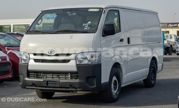 Buy Import Toyota Hiace White Car in Import - Dubai in Ayeyarwady Buy Import Toyota Hiace White Car in Import - Dubai in Ayeyarwady