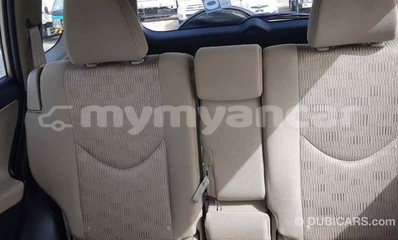 Buy Import Toyota RAV4 Other Car in Import - Dubai in Ayeyarwady Buy Import Toyota RAV4 Other Car in Import - Dubai in Ayeyarwady