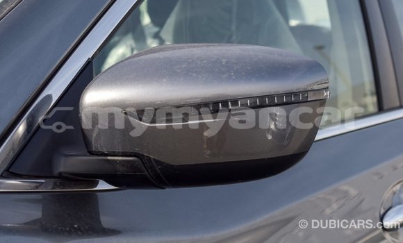 Buy Import Nissan Evalia Other Truck in Import - Dubai in Ayeyarwady Buy Import Nissan Evalia Other Truck in Import - Dubai in Ayeyarwady