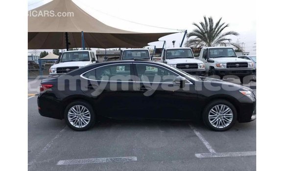 သွင်းကုန် Lexus ES Black ကား Import - Dubai Ayeyarwady သွင်းကုန် Lexus ES Black ကား Import - Dubai Ayeyarwady
