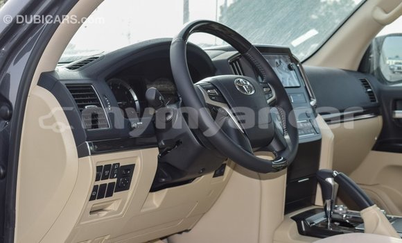 Buy Import Toyota Land Cruiser Other Car in Import - Dubai in Ayeyarwady Buy Import Toyota Land Cruiser Other Car in Import - Dubai in Ayeyarwady