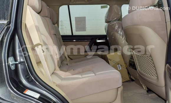 Buy Import Toyota Land Cruiser Other Car in Import - Dubai in Ayeyarwady Buy Import Toyota Land Cruiser Other Car in Import - Dubai in Ayeyarwady