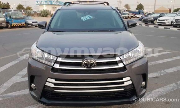 Buy Import Toyota Highlander Other Car in Import - Dubai in Ayeyarwady Buy Import Toyota Highlander Other Car in Import - Dubai in Ayeyarwady