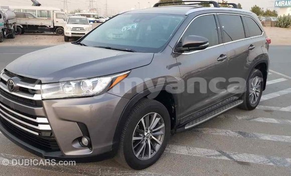 Buy Import Toyota Highlander Other Car in Import - Dubai in Ayeyarwady Buy Import Toyota Highlander Other Car in Import - Dubai in Ayeyarwady