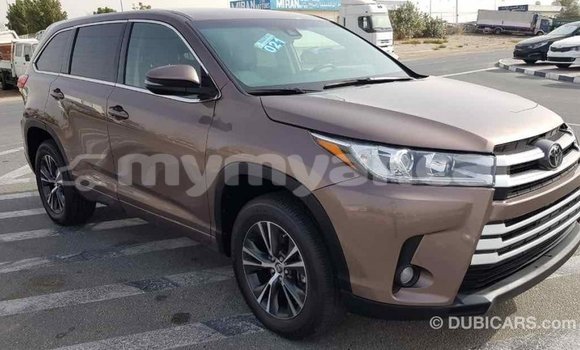 Buy Import Toyota Highlander Brown Car in Import - Dubai in Ayeyarwady Buy Import Toyota Highlander Brown Car in Import - Dubai in Ayeyarwady
