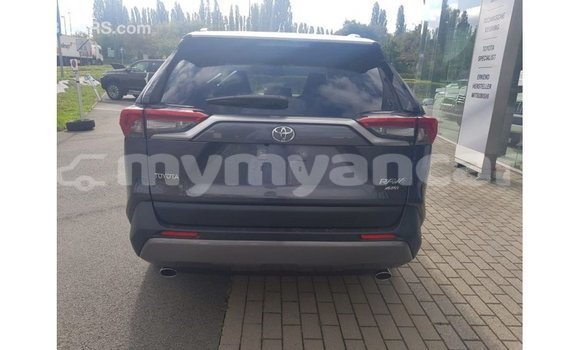 Buy Import Toyota 4Runner Other Car in Import - Dubai in Ayeyarwady Buy Import Toyota 4Runner Other Car in Import - Dubai in Ayeyarwady