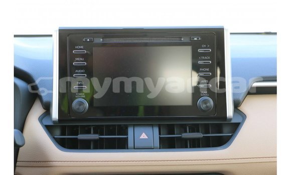 Buy Import Toyota 4Runner White Car in Import - Dubai in Ayeyarwady Buy Import Toyota 4Runner White Car in Import - Dubai in Ayeyarwady