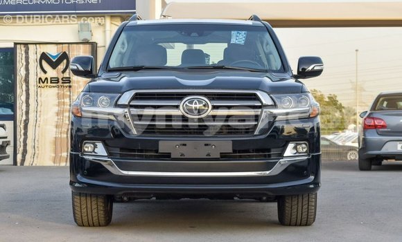 Buy Import Toyota Land Cruiser Black Car in Import - Dubai in Ayeyarwady Buy Import Toyota Land Cruiser Black Car in Import - Dubai in Ayeyarwady