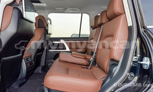 Buy Import Toyota Land Cruiser Black Car in Import - Dubai in Ayeyarwady Buy Import Toyota Land Cruiser Black Car in Import - Dubai in Ayeyarwady