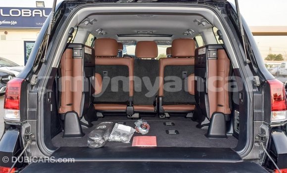 Buy Import Toyota Land Cruiser Black Car in Import - Dubai in Ayeyarwady Buy Import Toyota Land Cruiser Black Car in Import - Dubai in Ayeyarwady