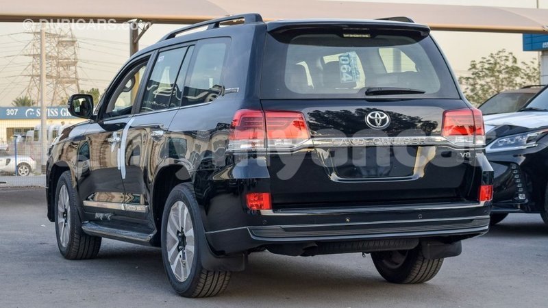 Big with watermark toyota land cruiser ayeyarwady import dubai 2086