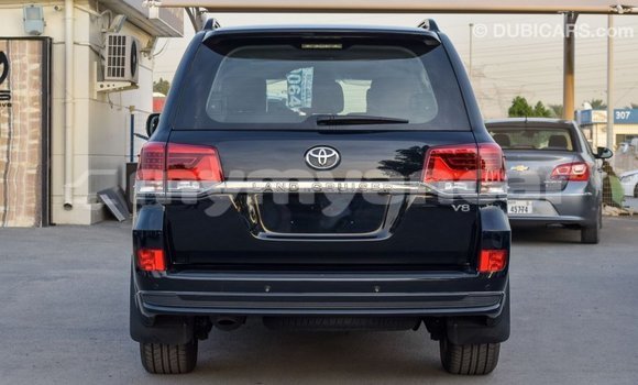 Buy Import Toyota Land Cruiser Black Car in Import - Dubai in Ayeyarwady Buy Import Toyota Land Cruiser Black Car in Import - Dubai in Ayeyarwady
