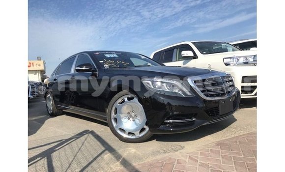 သွင်းကုန် Mercedes-Benz 190 (W201) Black ကား Import - Dubai Ayeyarwady သွင်းကုန် Mercedes-Benz 190 (W201) Black ကား Import - Dubai Ayeyarwady