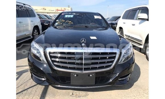 သွင်းကုန် Mercedes-Benz 190 (W201) Black ကား Import - Dubai Ayeyarwady သွင်းကုန် Mercedes-Benz 190 (W201) Black ကား Import - Dubai Ayeyarwady