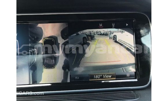 သွင်းကုန် Mercedes-Benz 190 (W201) Black ကား Import - Dubai Ayeyarwady သွင်းကုန် Mercedes-Benz 190 (W201) Black ကား Import - Dubai Ayeyarwady