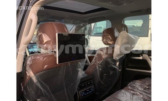 Buy Import Toyota Land Cruiser Black Car in Import - Dubai in Ayeyarwady Buy Import Toyota Land Cruiser Black Car in Import - Dubai in Ayeyarwady