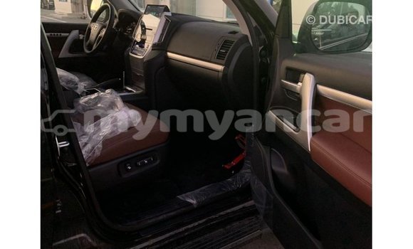Buy Import Toyota Land Cruiser Black Car in Import - Dubai in Ayeyarwady Buy Import Toyota Land Cruiser Black Car in Import - Dubai in Ayeyarwady