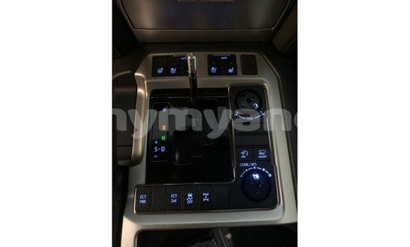 Buy Import Toyota Land Cruiser Black Car in Import - Dubai in Ayeyarwady Buy Import Toyota Land Cruiser Black Car in Import - Dubai in Ayeyarwady