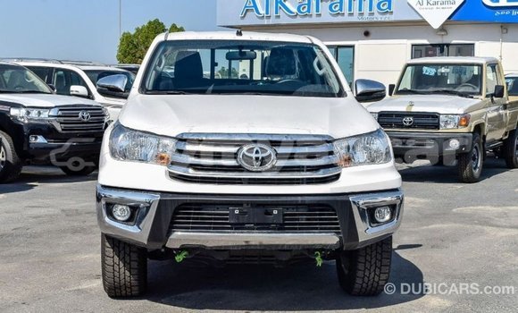 Buy Import Toyota Hilux White Car in Import - Dubai in Ayeyarwady Buy Import Toyota Hilux White Car in Import - Dubai in Ayeyarwady