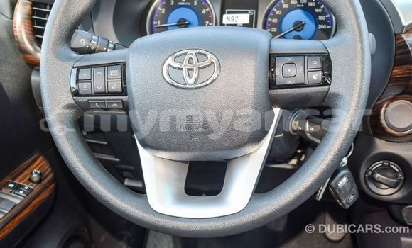Buy Import Toyota Hilux White Car in Import - Dubai in Ayeyarwady Buy Import Toyota Hilux White Car in Import - Dubai in Ayeyarwady