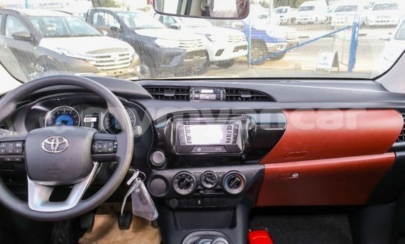 Buy Import Toyota Hilux White Car in Import - Dubai in Ayeyarwady Buy Import Toyota Hilux White Car in Import - Dubai in Ayeyarwady