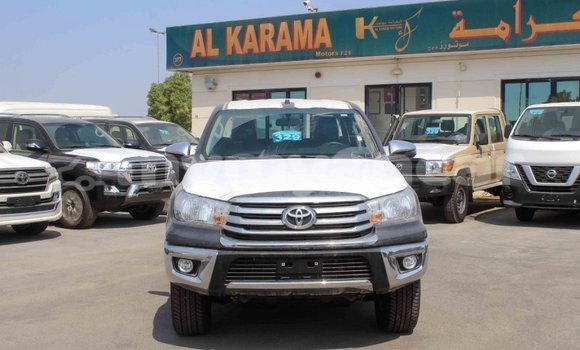 Buy Import Toyota Hilux Other Car in Import - Dubai in Ayeyarwady Buy Import Toyota Hilux Other Car in Import - Dubai in Ayeyarwady
