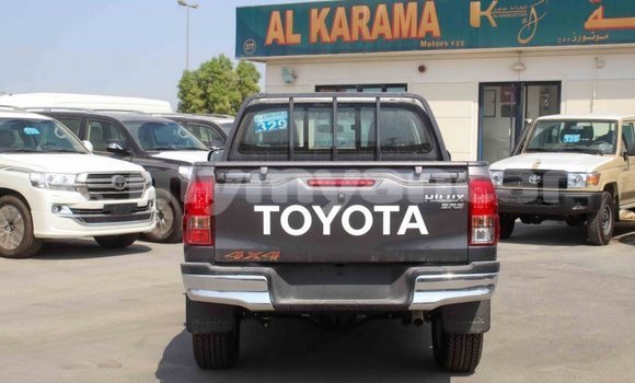 Buy Import Toyota Hilux Other Car in Import - Dubai in Ayeyarwady Buy Import Toyota Hilux Other Car in Import - Dubai in Ayeyarwady