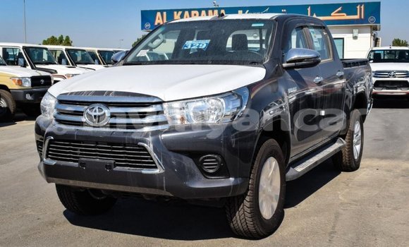 Buy Import Toyota Hilux Other Car in Import - Dubai in Ayeyarwady Buy Import Toyota Hilux Other Car in Import - Dubai in Ayeyarwady