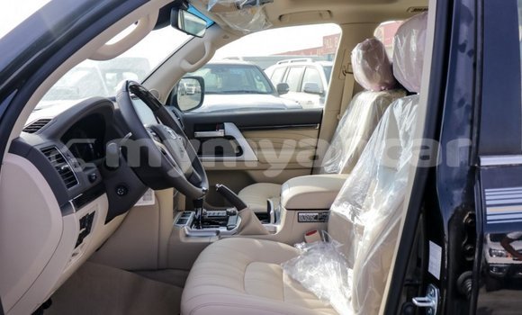 Buy Import Toyota Land Cruiser Black Car in Import - Dubai in Ayeyarwady Buy Import Toyota Land Cruiser Black Car in Import - Dubai in Ayeyarwady