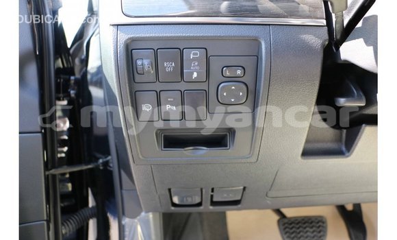 Buy Import Toyota Land Cruiser Black Car in Import - Dubai in Ayeyarwady Buy Import Toyota Land Cruiser Black Car in Import - Dubai in Ayeyarwady